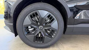 VOLVO EX 30 CC P8 Ultra AWD