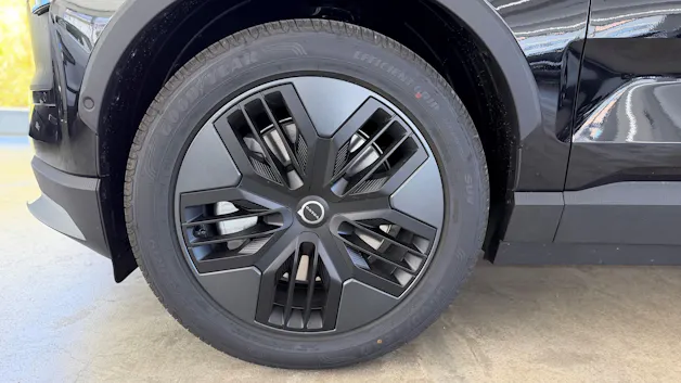 VOLVO EX 30 CC P8 Ultra AWD