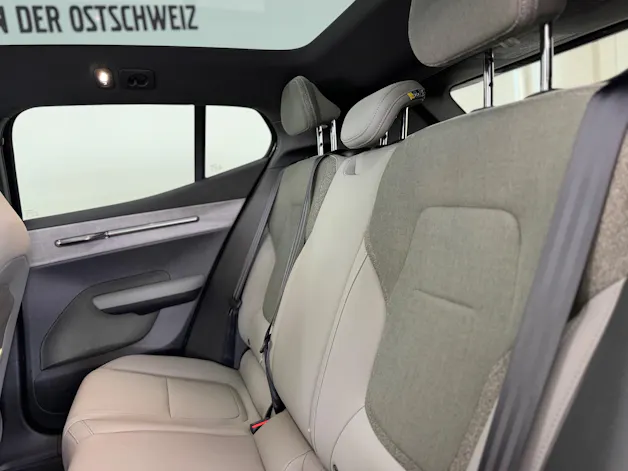 VOLVO EX 30 CC P8 Ultra AWD