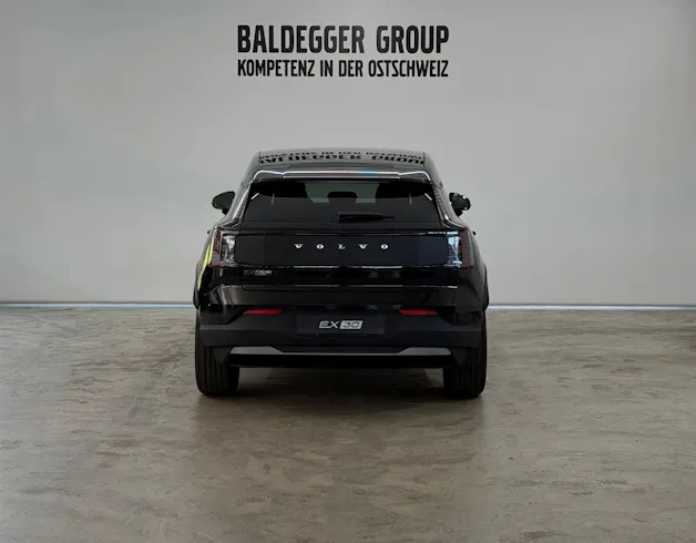 VOLVO EX 30 CC P8 Ultra AWD