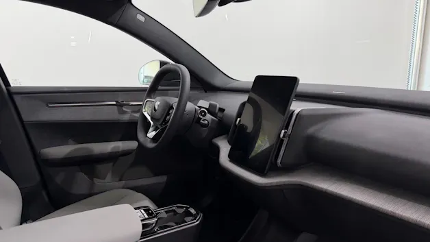 VOLVO EX 30 CC P8 Ultra AWD