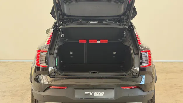 VOLVO EX 30 CC P8 Ultra AWD