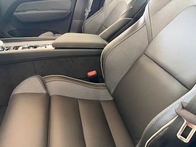 VOLVO XC60 2.0 T6 TE Black Edition e