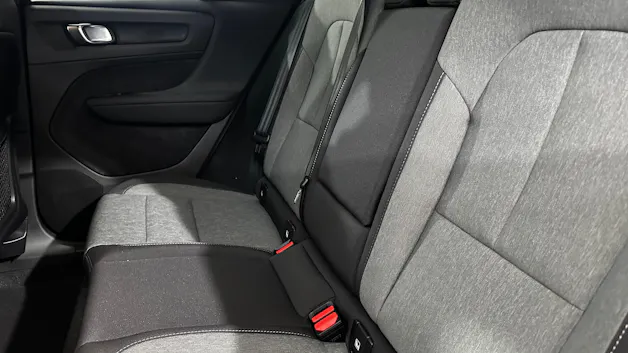 VOLVO XC40 2.0 B3 MH Core