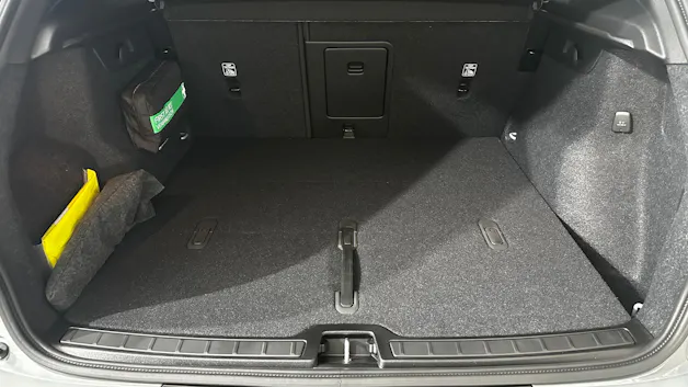 VOLVO XC40 2.0 B3 MH Core