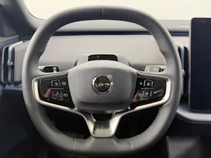 VOLVO EX 30 P8 Ultra XCENTRIC Black E