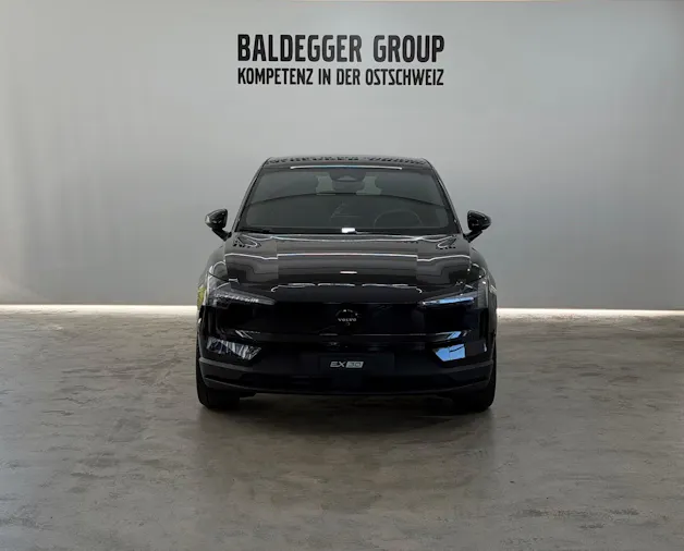 VOLVO EX 30 P8 Ultra XCENTRIC Black E