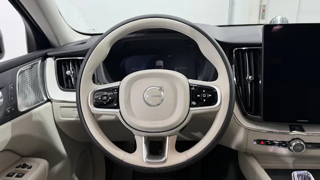 VOLVO XC60 2.0 T6 TE Ultra Bright eA