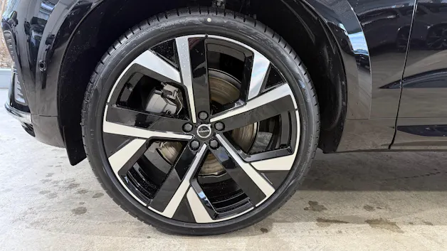 VOLVO XC60 2.0 T6 TE Ultra Bright eA