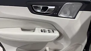VOLVO XC60 2.0 T6 TE Ultra Bright eA