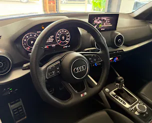 AUDI Q2 35 TFSI Sport Attraction S-tronic