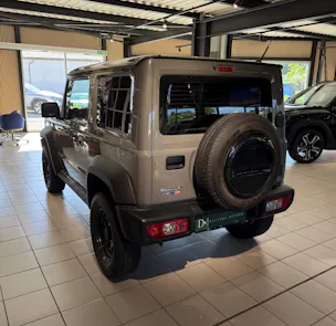 Suzuki Jimny 1.5 Compact+ 4x4