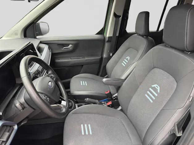 FORD Tourneo Courier 1.0 EcoBoost Active Automat