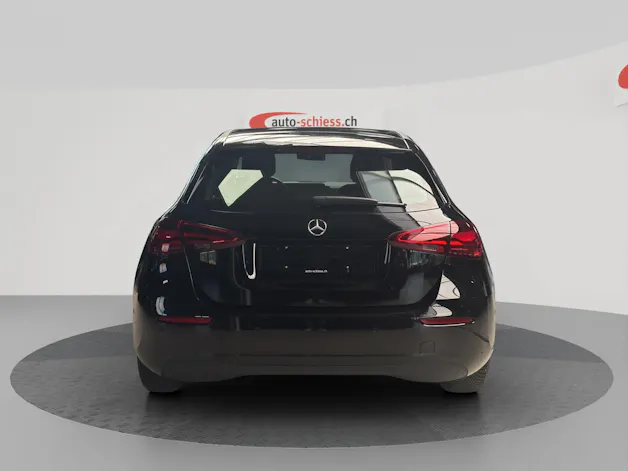 MERCEDES-BENZ A 180 Progressive 7G-DCT