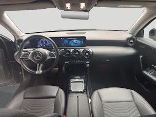 MERCEDES-BENZ A 180 Progressive 7G-DCT