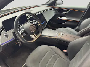 MERCEDES-BENZ E 220 d AMG Line 9G-Tronic