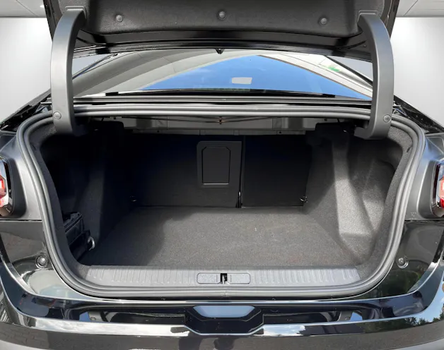 CITROEN C4 X 100 kW Shine Pack