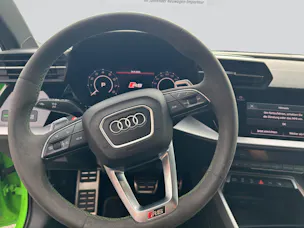 AUDI RS3 Limousine 2.5 TSI quattro S-tronic