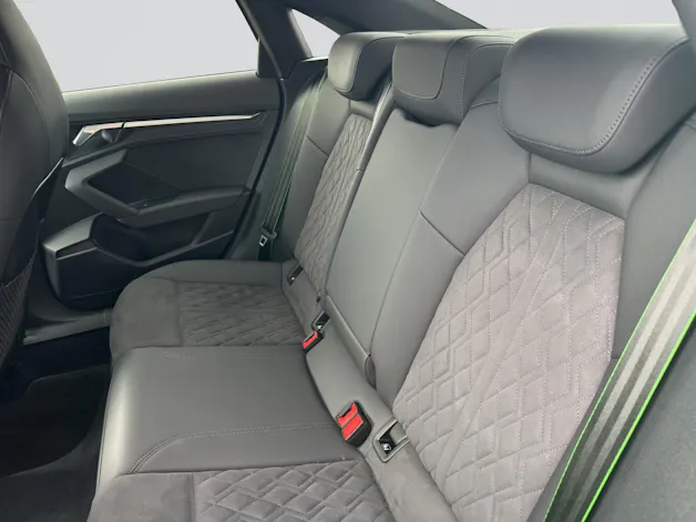 AUDI RS3 Limousine 2.5 TSI quattro S-tronic