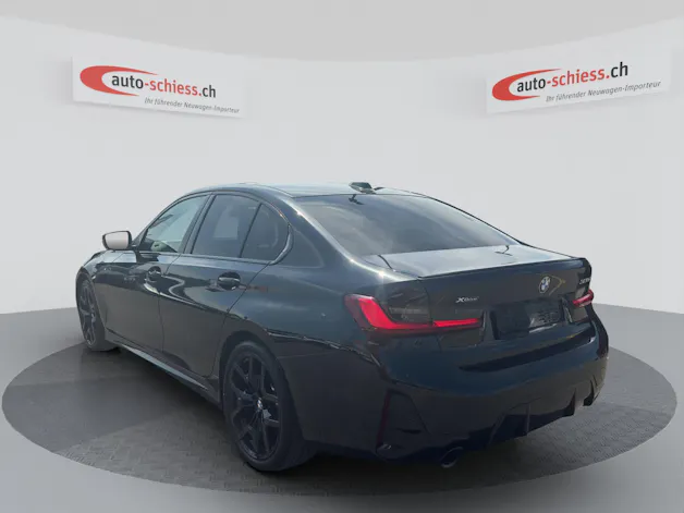 BMW 320d M Sport Pro xDrive 48V Steptronic Shadow Line
