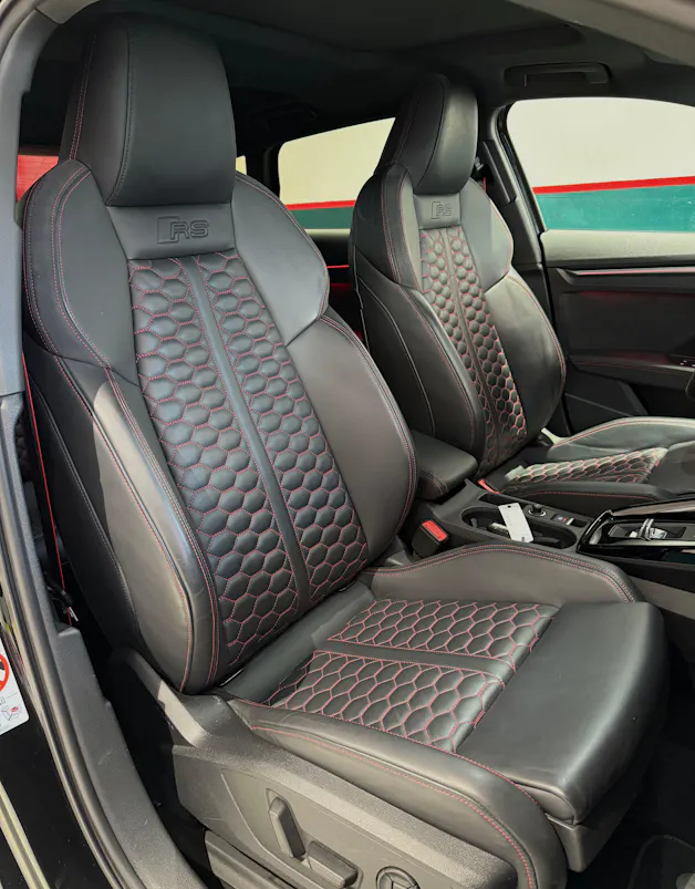 AUDI RS3 Sportback 2.5 TSI quattro S-tronic full black* freins ceramic*