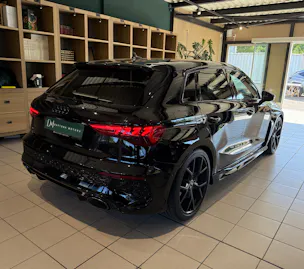 AUDI RS3 Sportback 2.5 TSI quattro S-tronic full black* freins ceramic*