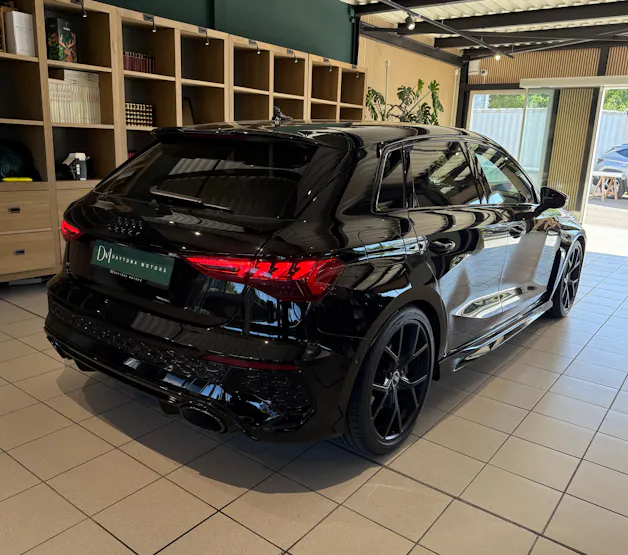 AUDI RS3 Sportback 2.5 TSI quattro S-tronic full black* freins ceramic*