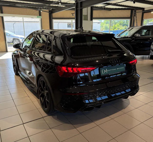 AUDI RS3 Sportback 2.5 TSI quattro S-tronic full black* freins ceramic*