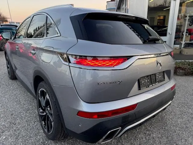 DS AUTOMOBILES DS 7 Crossback E-Tense 300 Rivoli