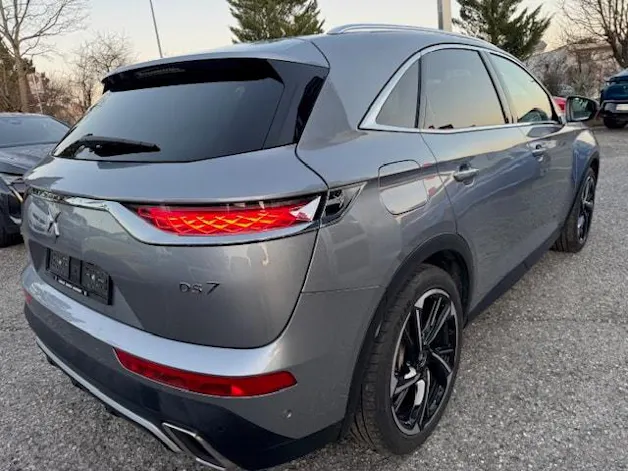 DS AUTOMOBILES DS 7 Crossback E-Tense 300 Rivoli
