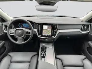 VOLVO V60 B4 Plus Dark DCT