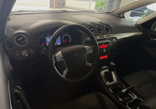 FORD S-Max 2.0 SCTi Titanium PowerShift
