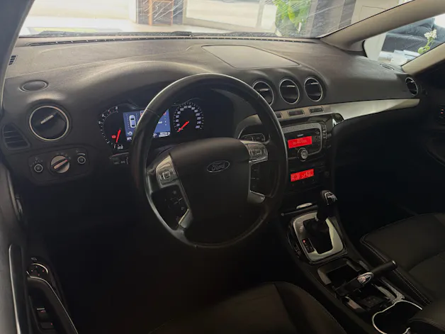 FORD S-Max 2.0 SCTi Titanium PowerShift