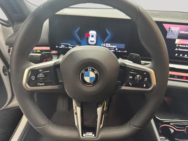 BMW 520i sDrive 48V Touring M Sport Pro Shadow Line