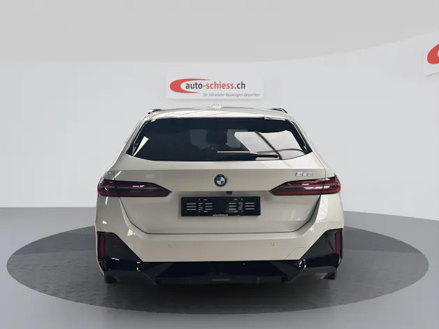 BMW 520i sDrive 48V Touring M Sport Pro Shadow Line