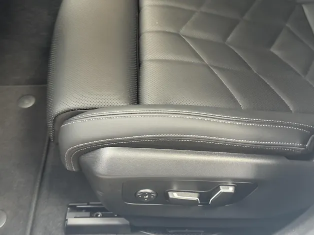 BMW 520i sDrive 48V Touring M Sport Pro Shadow Line