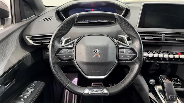 PEUGEOT 3008 2.0 BlueHDi 180 GT
