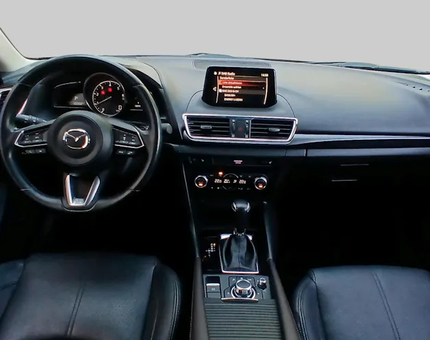 MAZDA 3 D 150 Revolution