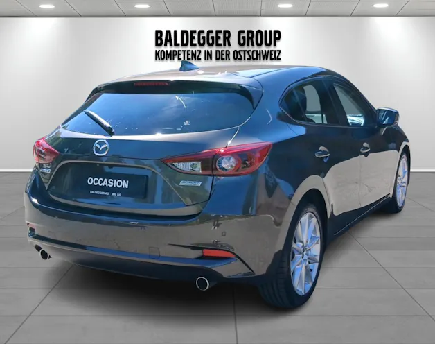 MAZDA 3 D 150 Revolution