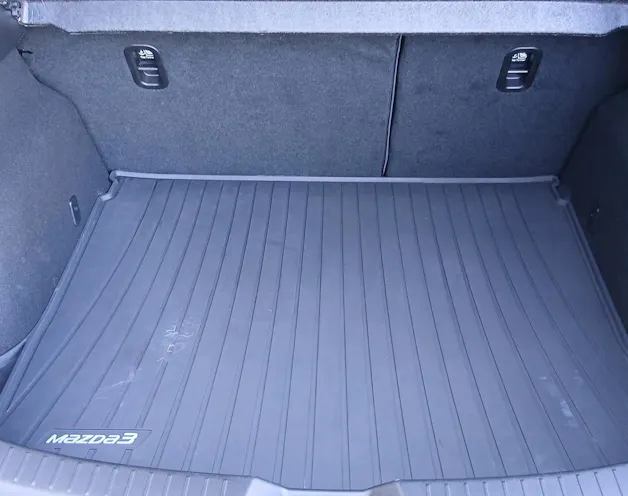 MAZDA 3 D 150 Revolution