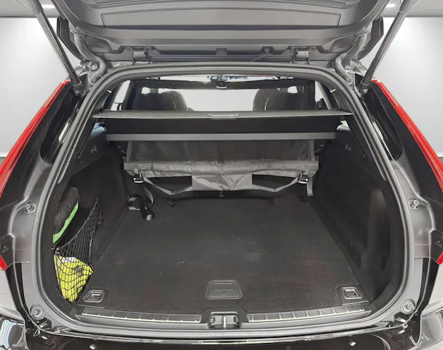 VOLVO XC60 2.0 T6 TE R-Design eAWD