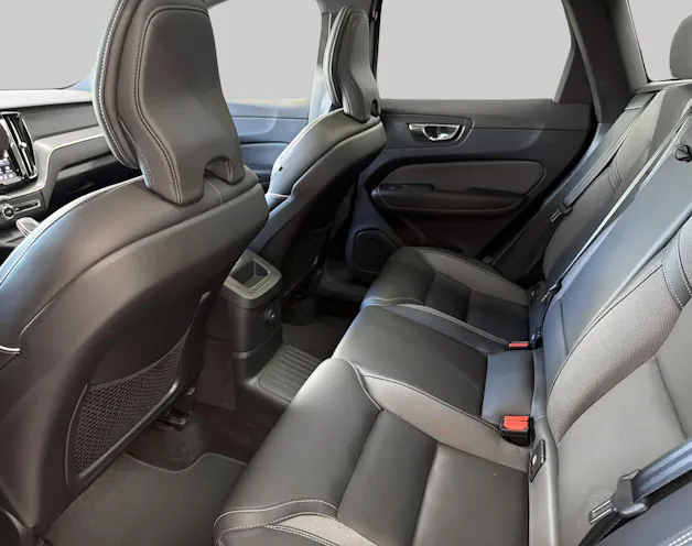 VOLVO XC60 2.0 T6 TE R-Design eAWD