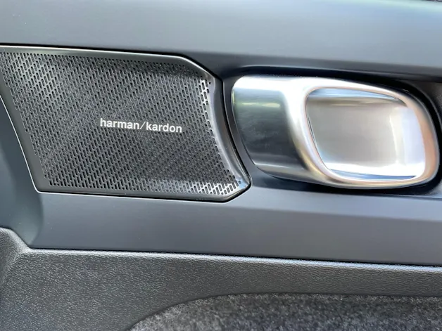 VOLVO C40 E80 Ultimate AWD