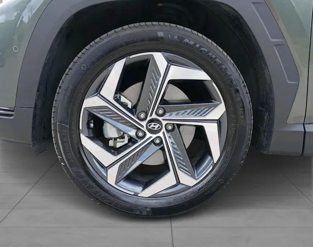 HYUNDAI Tucson 1.6 T-GDi PHEV Amplia 4