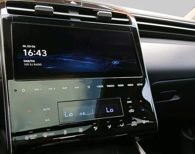 HYUNDAI Tucson 1.6 T-GDi PHEV Amplia 4