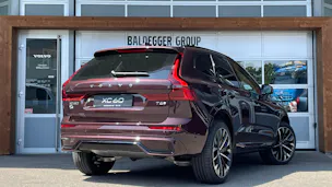 VOLVO XC60 2.0 T6 TE Ultra Dark eAWD