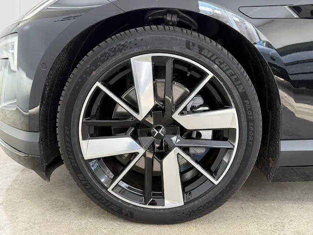 Polestar 4 Long Range Dual Motor Prime