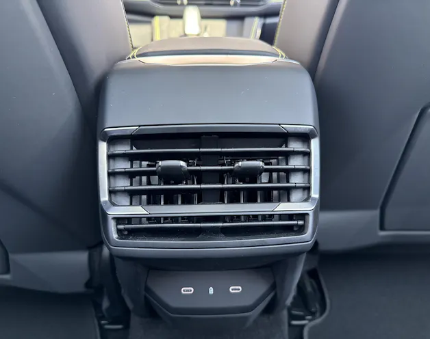 Lynk & Co 01 1.5 PHEV More