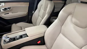 VOLVO XC90 2.0 T8 TE Ultra Bright eA