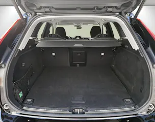 VOLVO XC60 2.0 T8 TE Plus Dark eAWD